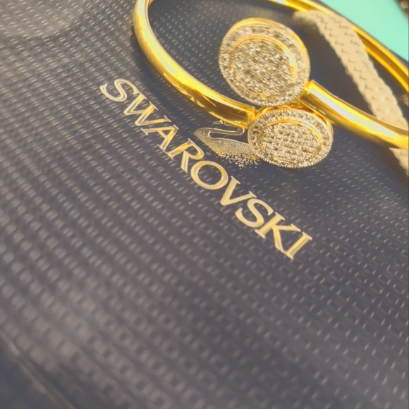 Swarovski crystal gold filled bracelet - Picture 5 of 5